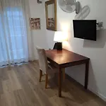 Apartament Promenade With Sea View Yr11