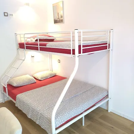 Promenade With Sea View Yr11 *